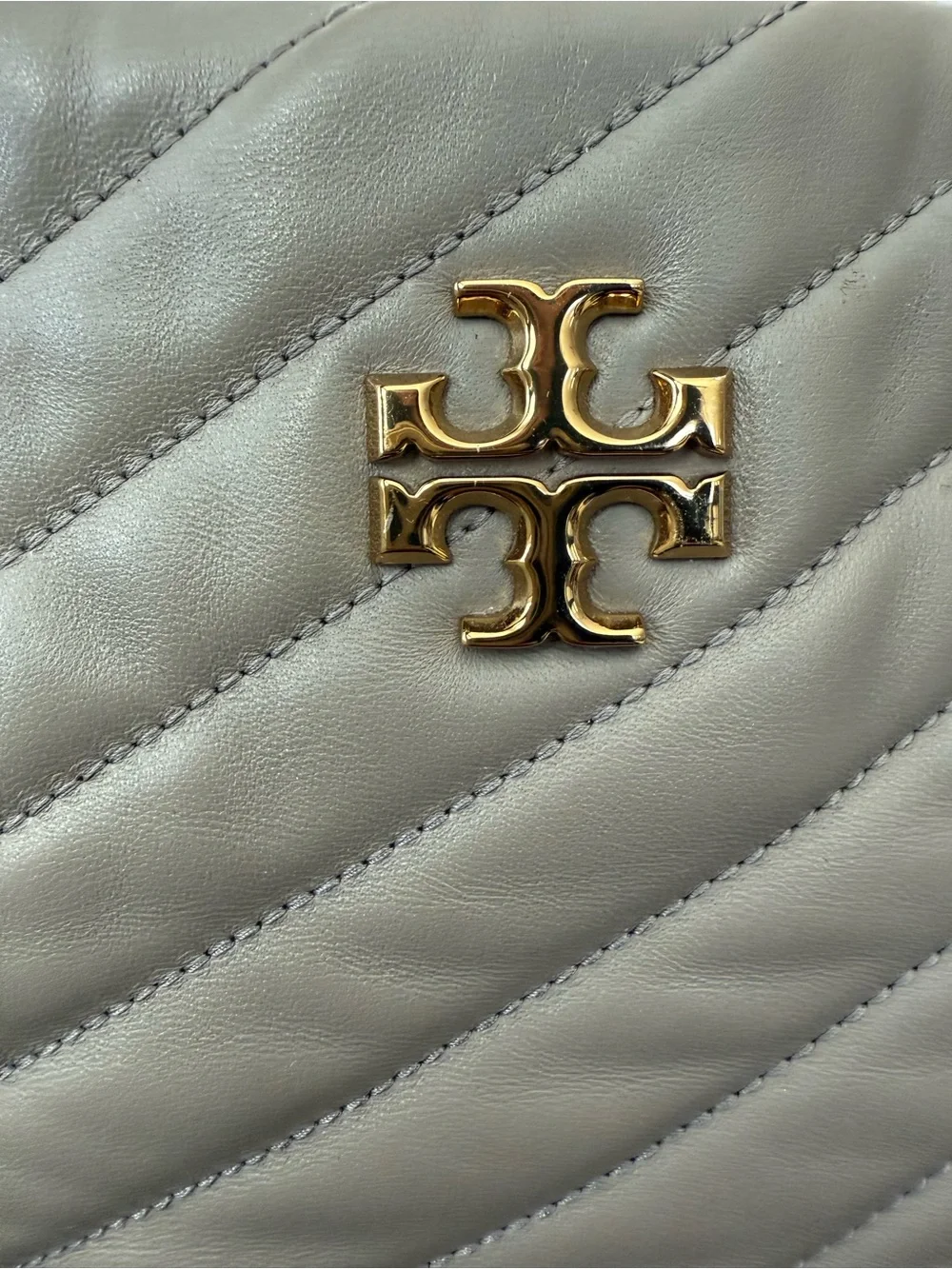 Tory Burch Chelsea Quilted Leather Tote in Taupe- Large